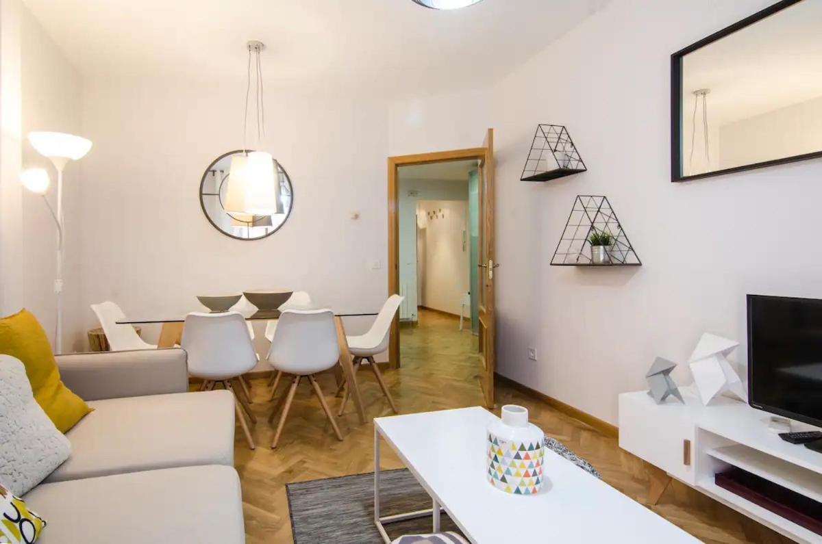 Bright & Spacious- City Center- 2Rooms-2Bathrooms Madrid Eksteriør bilde